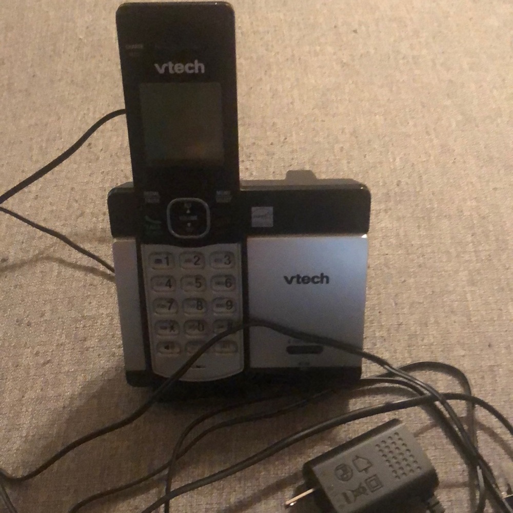 V tech cordless phone.  Works great.
